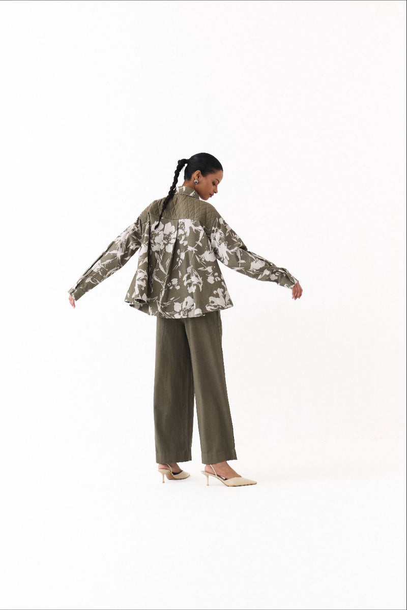 FLORAL WIDE HEM SHIRT CO ORD
(SET OF 2)-OLIVE FLORAL twill by THREE in olive color for women Worldwide