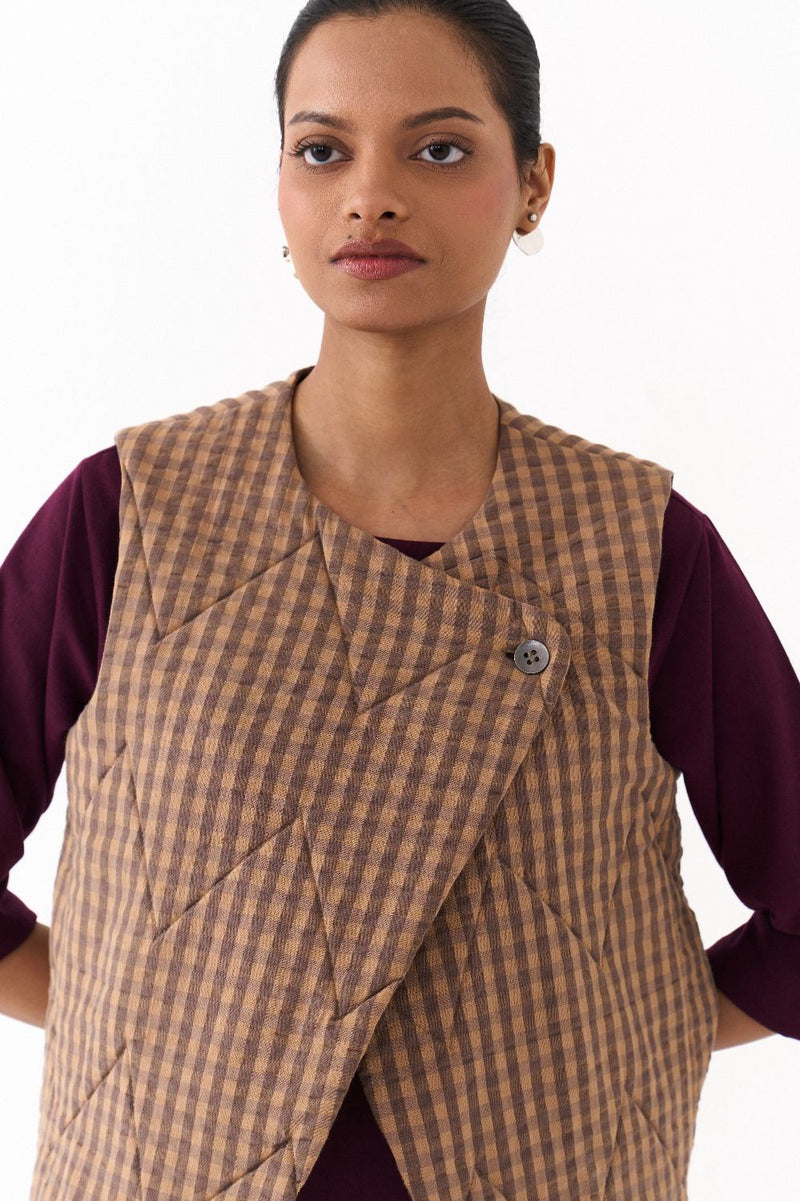 QUILTED VEST-CARAMEL mul by THREE for women Worldwide