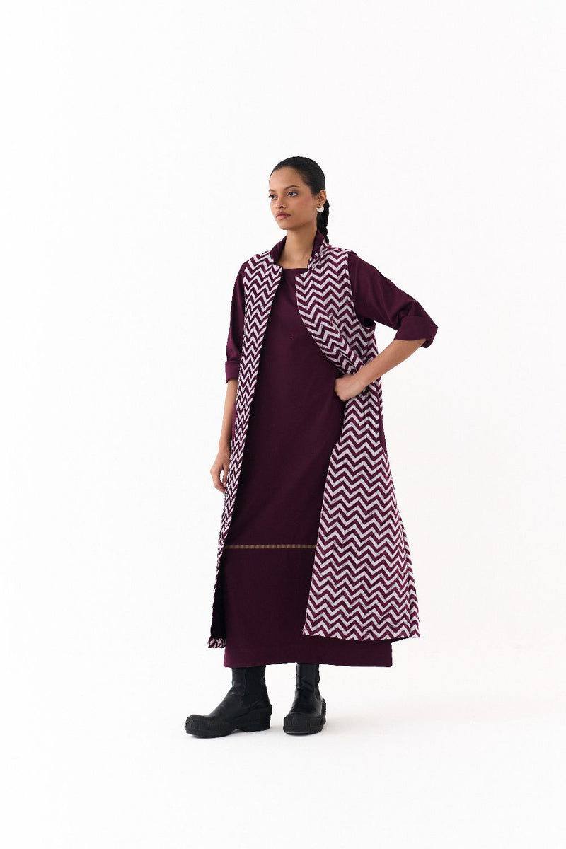 BACK PLEAT JACKET-WINE twill by THREE for women Worldwide