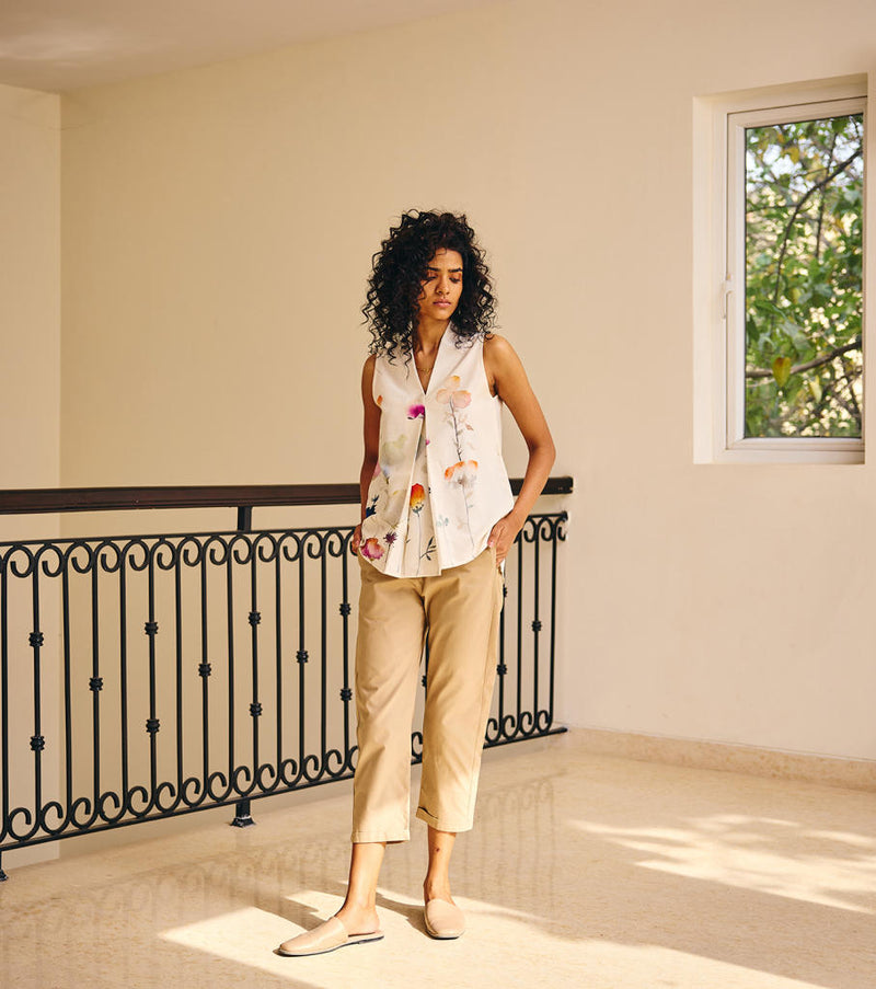 A Gentle mind shirt cotton by Khara Kapas in white for women Worldwide