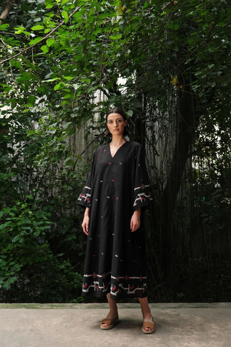 Aab e Rawan’ black Bengal muslin Jamdani tunic cotton jamdani kurta/kurta set by Malika Mathur in black for women Worldwide