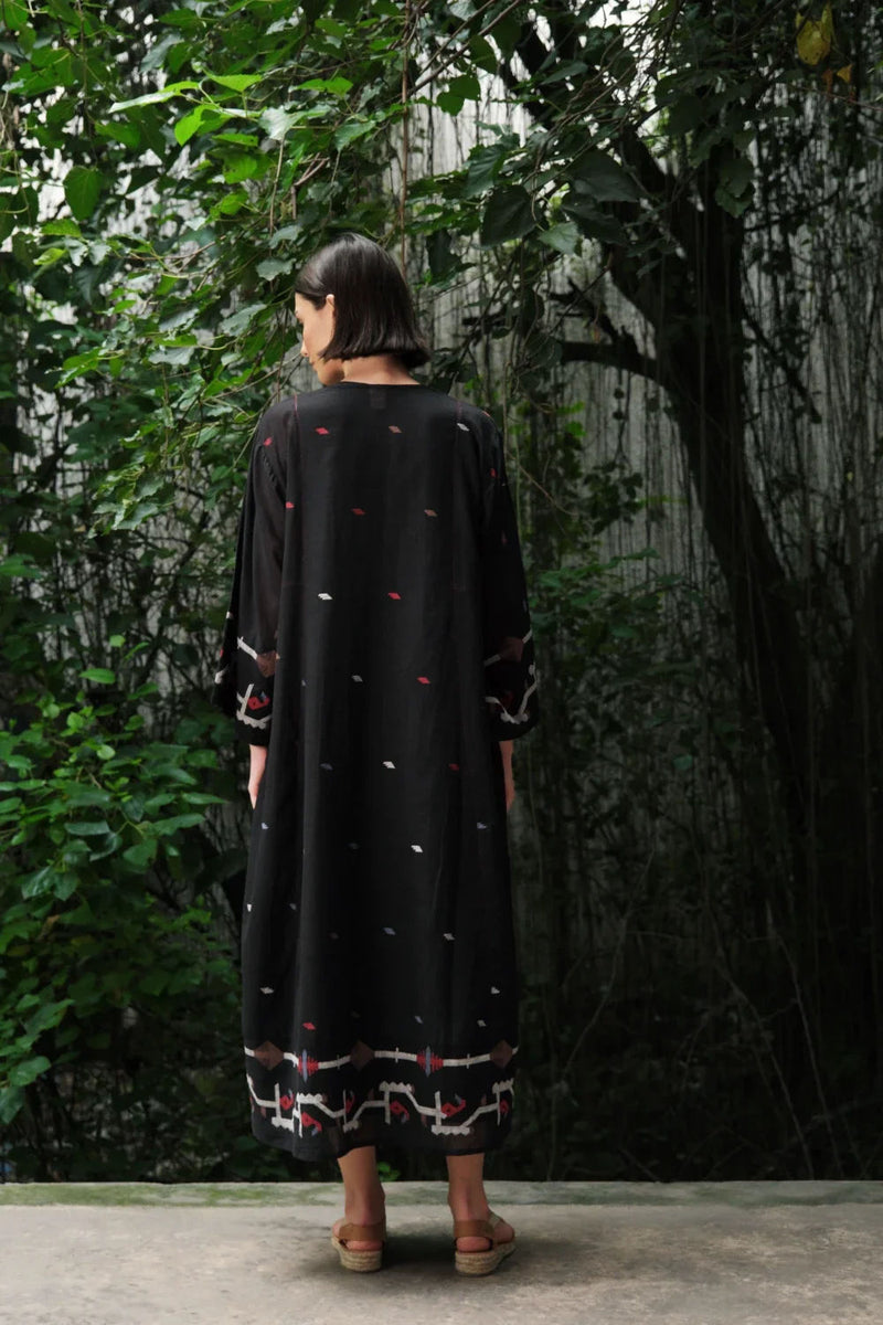 Aab e Rawan’ black Bengal muslin Jamdani tunic cotton jamdani kurta/kurta set by Malika Mathur in black for women Worldwide