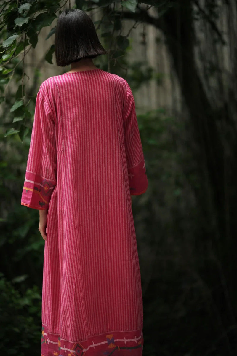 Aab e Rawan’ rani pink Bengal muslin Jamdani tunic cotton jamdani kurta/kurta set by Malika Mathur in pink for women Worldwide
