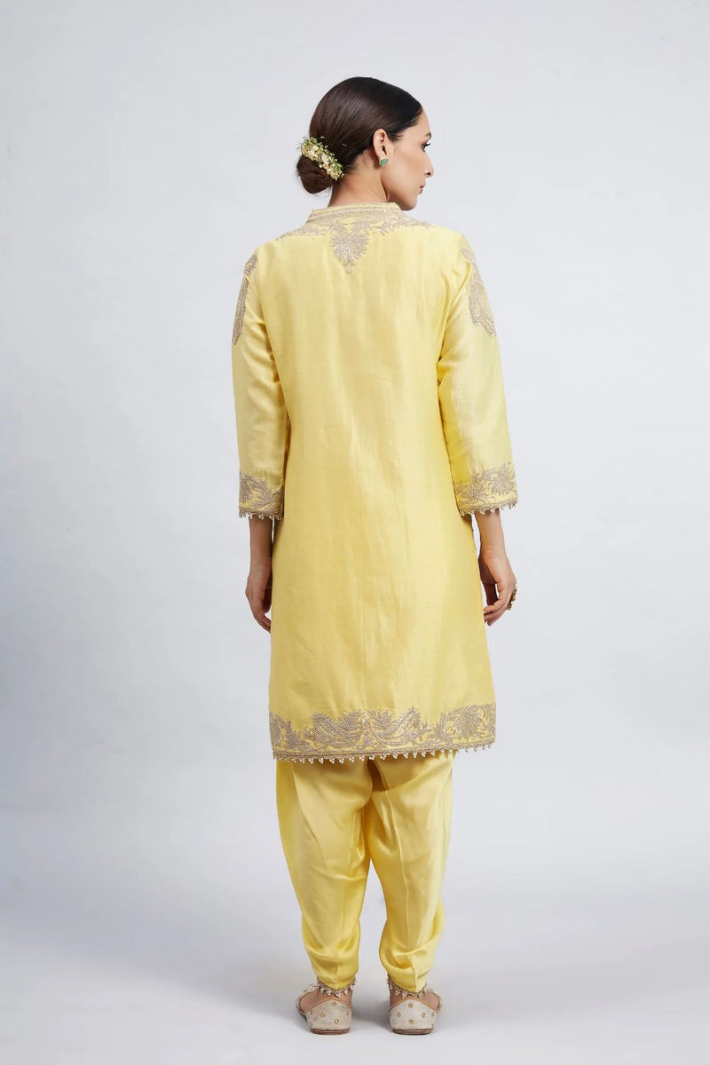 Aabish Short kurta with dhoti-Daffodil yellow silk by SHEETAL BATRA in yellow color for women Worldwide
