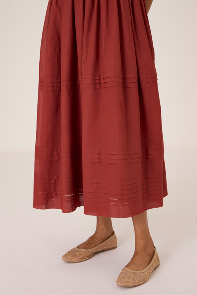 Aelia Umber Pleated Midi Dress