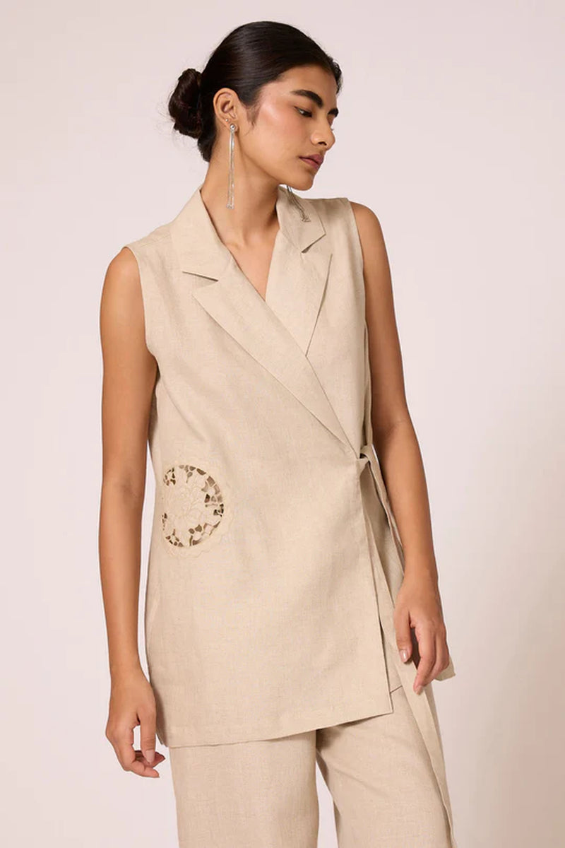 Agapi Top 100% linen top/shirt by The Summer House in beige for women Worldwide