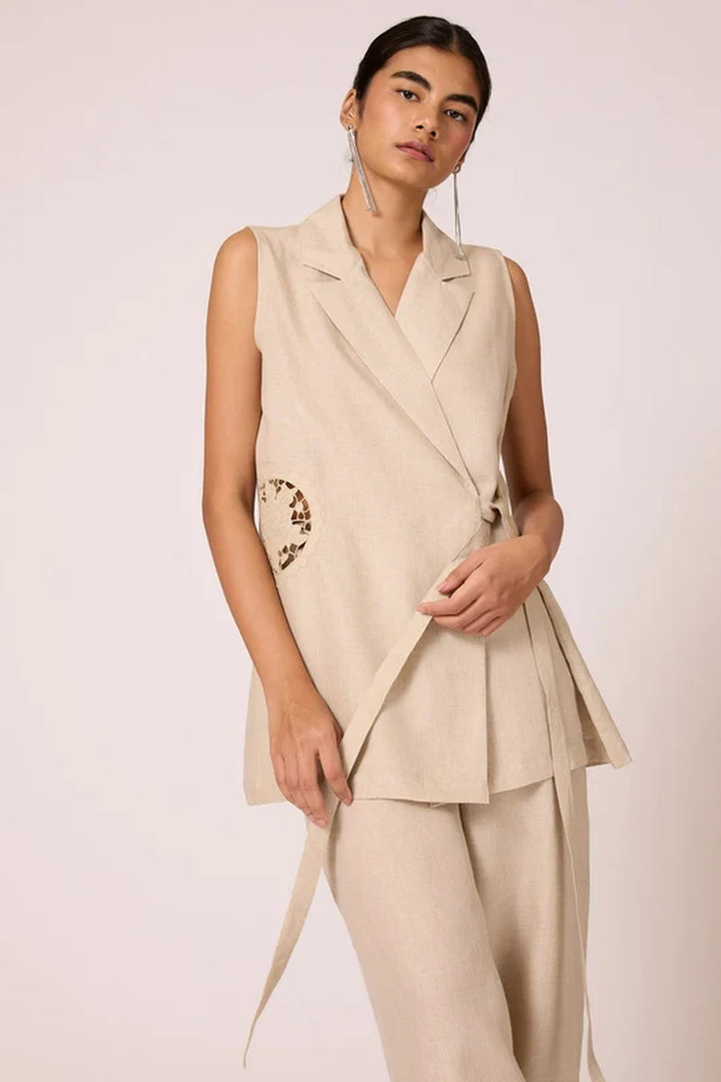 Agapi Top 100% linen top/shirt by The Summer House in beige for women Worldwide