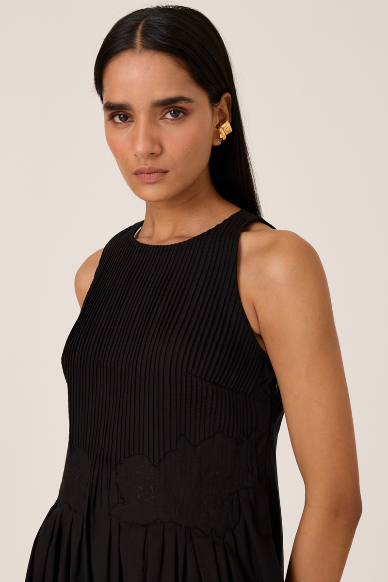 Amani Black Embroidered Dress cotton by The Summer House in black color for women Worldwide