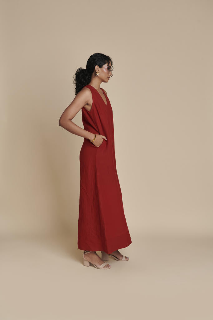 Anaar Linen Flared Jumpsuit linen by Saphed in red color for women Worldwide
