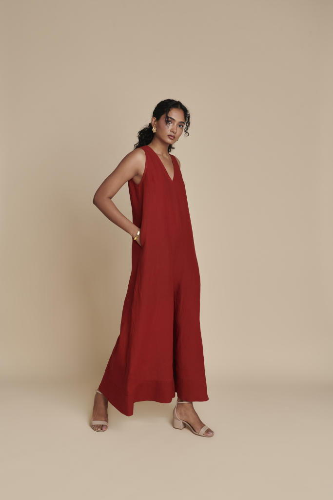 Anaar Linen Flared Jumpsuit linen by Saphed in red color for women Worldwide