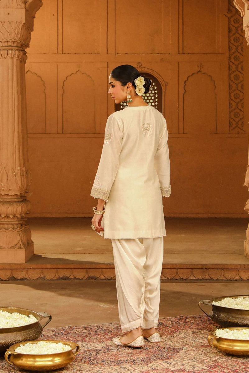Ashira Short kurta with salwar-Daisy Ivory silk by SHEETAL BATRA in ivory color for women Worldwide