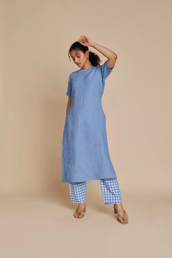 Ashwem Linen Half Sleeves Kurta Set linen by Saphed in blue color for women Worldwide