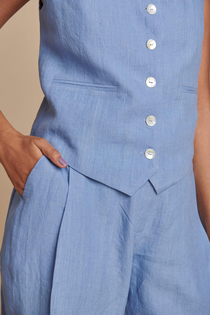Ashwem Linen Side Pleated Pants linen by Saphed in blue color for women Worldwide