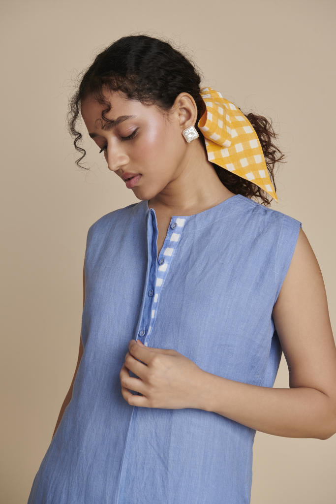 Ashwem Linen Sleeveless Kurta Set linen by Saphed in blue color for women Worldwide