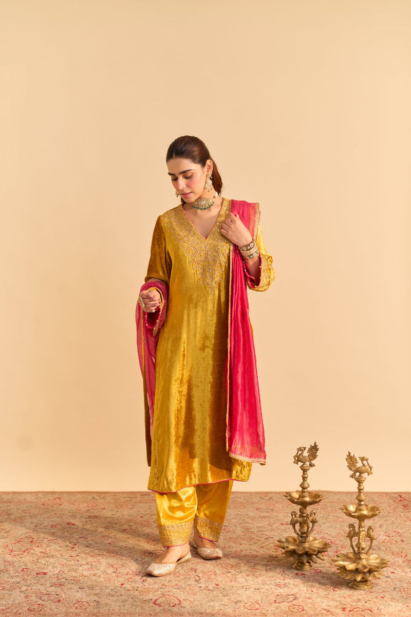 Aynaz - Mustard Kurta with Salwar and Dupatta by SHEETAL BATRA for women Worldwide