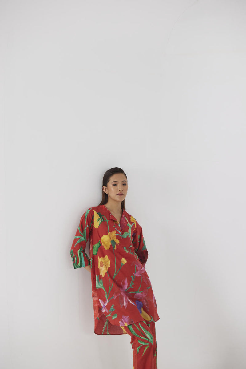 BIG BOTANICAL RED SHORT KURTA SET cotton by Yam in red color for women Worldwide