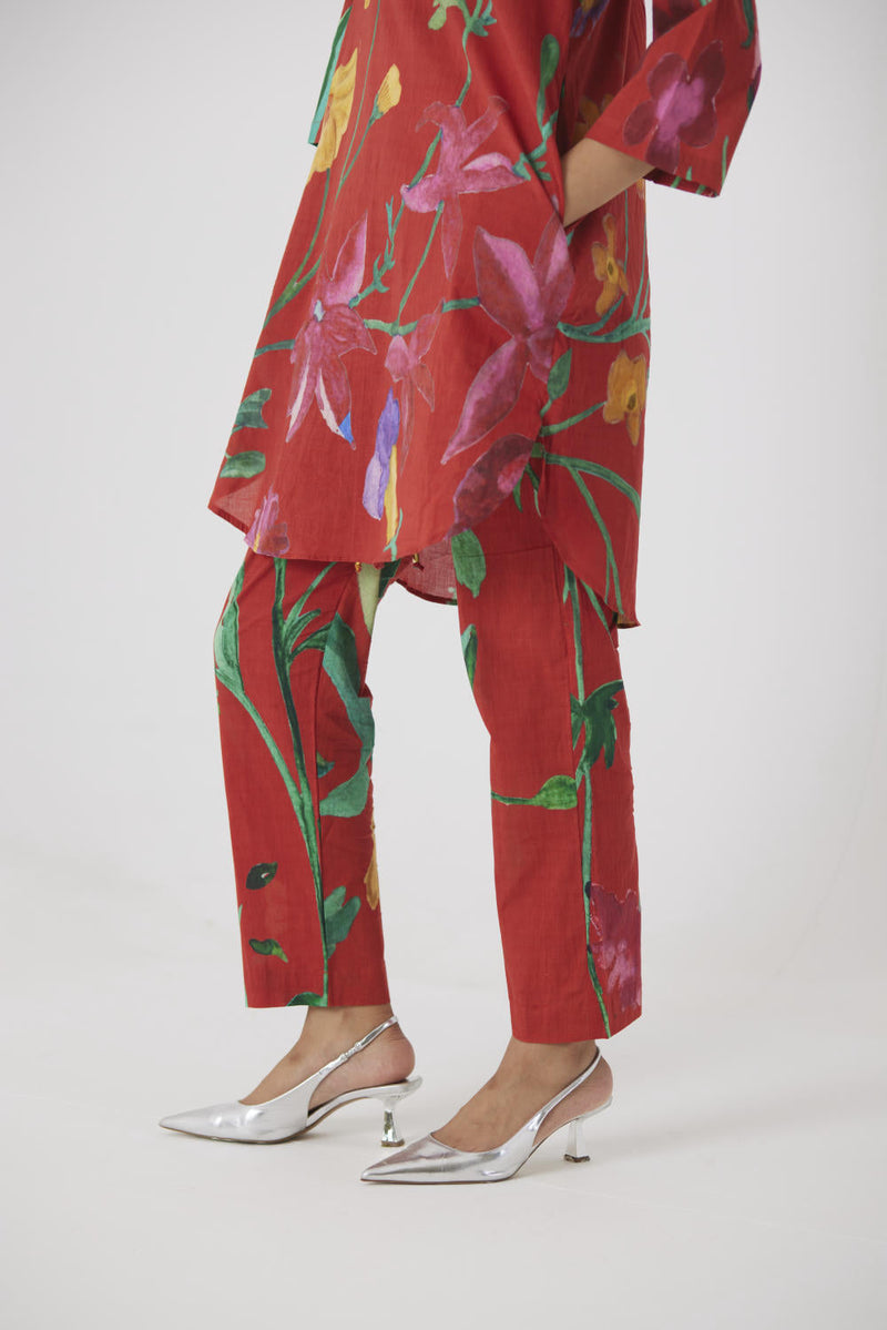 BIG BOTANICAL RED SHORT KURTA SET cotton by Yam in red color for women Worldwide