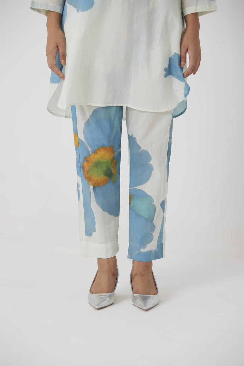 BLUE POPPIES SHORT KURTA SET cotton by Yam in white color for women Worldwide