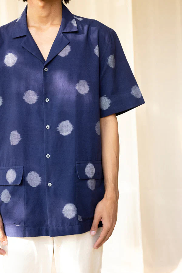BOKEH BOXY RESORT SHIRT 100% cotton by Translate Men in blue color for men Worldwide