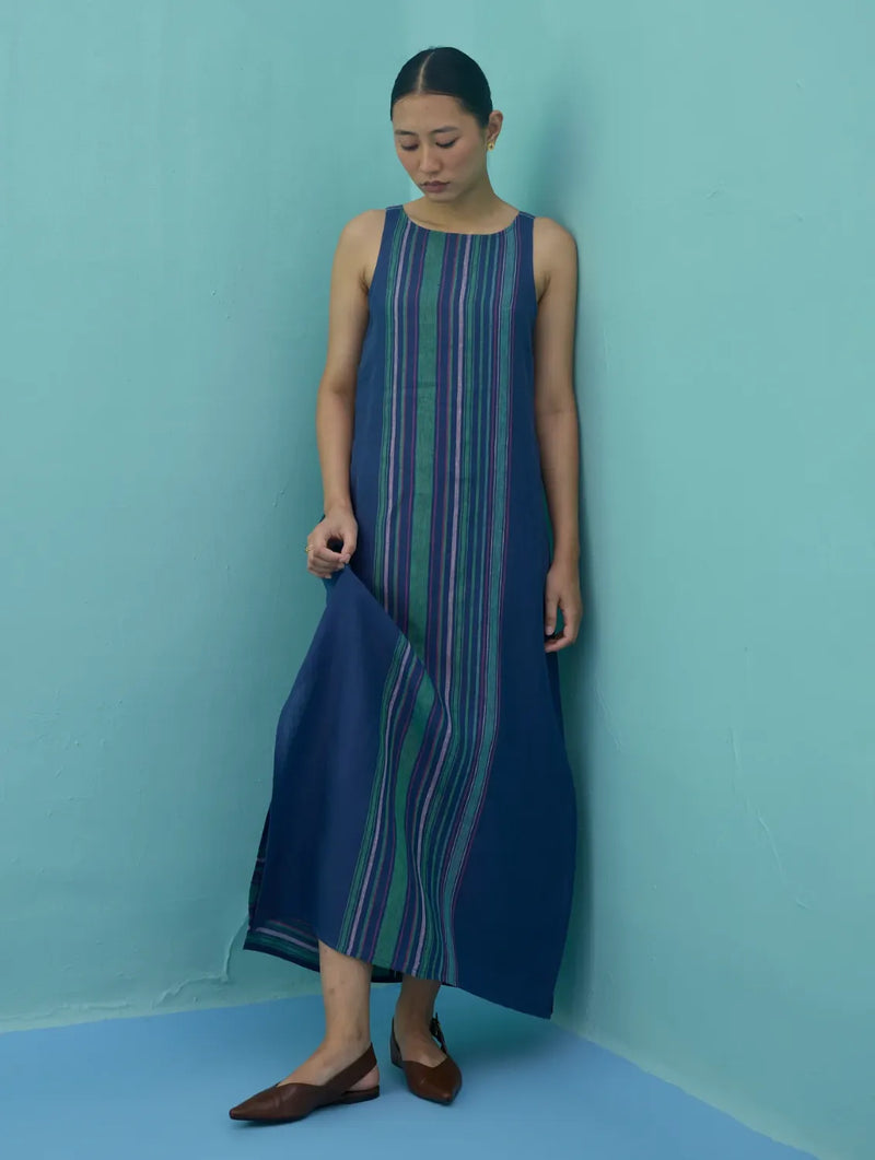 Beli Sleeveless Border Linen Dress - Indigo linen dress by Manan in navy for women Worldwide