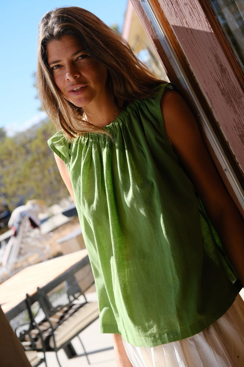 Berkeley Meadow Top fine muslin cotton top/shirt by World of Crow in green for women Worldwide