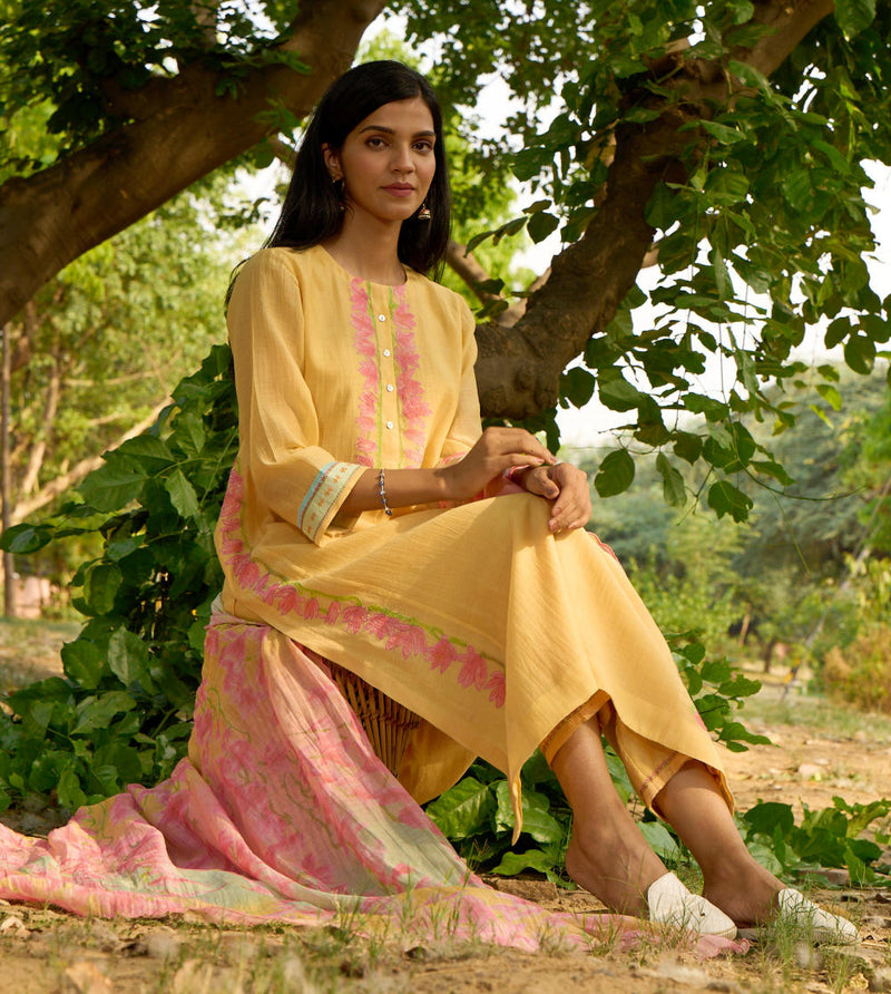 Bulbul Kurta Set-Yellow silk by Priti Prashant in yellow color for women Worldwide