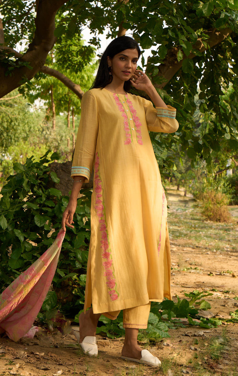 Bulbul Kurta Set-Yellow silk by Priti Prashant in yellow color for women Worldwide