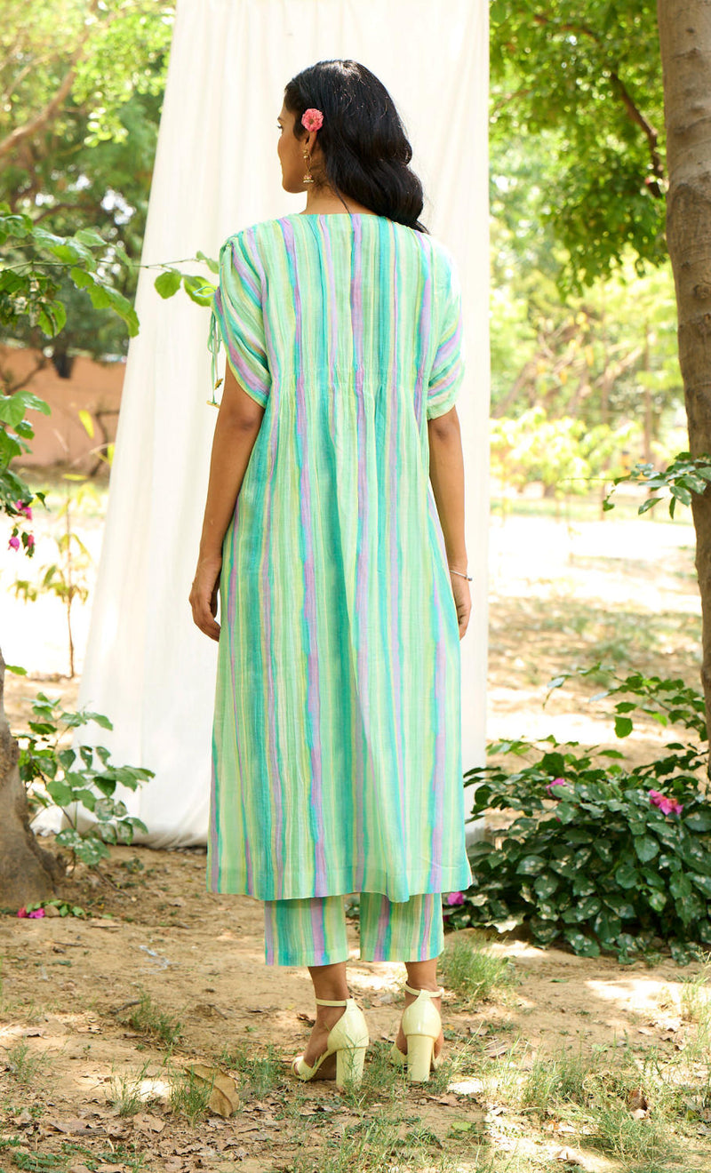 Hummingbird Kurta Set-Turquoise silk by Priti Prashant for women Worldwide