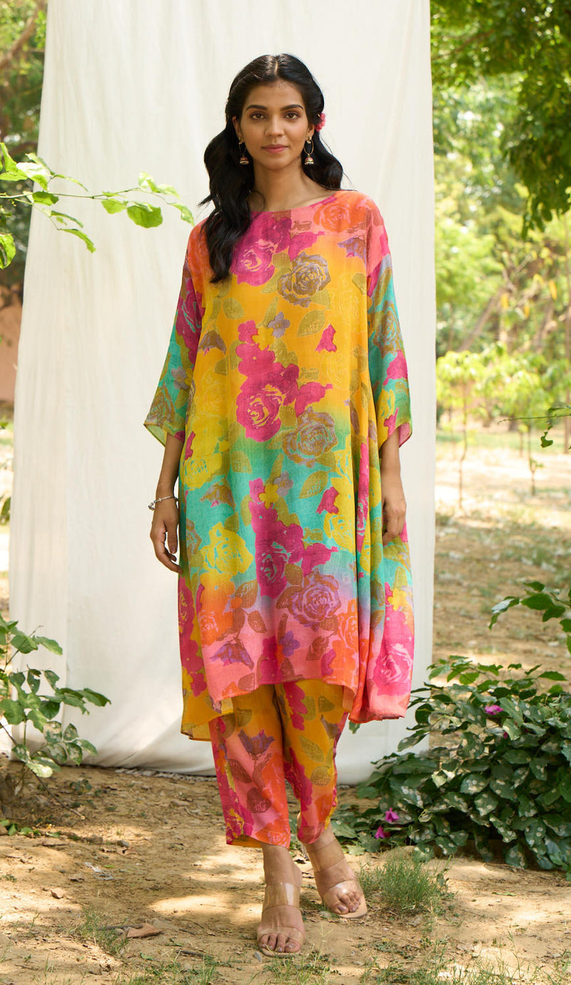 Oriole Kurta Set mul by Priti Prashant in multi color for women Worldwide
