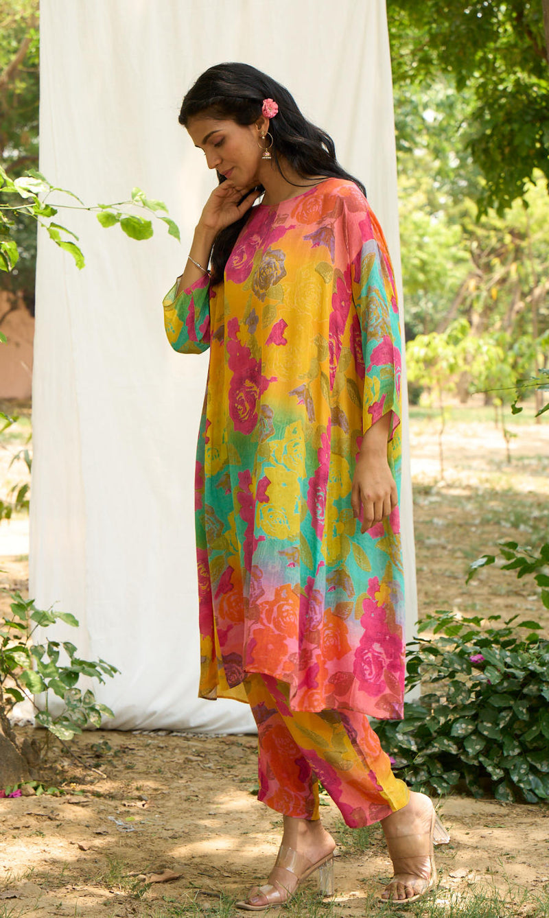 Oriole Kurta Set mul by Priti Prashant in multi color for women Worldwide