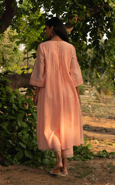 Maina Kurta Set-Peach