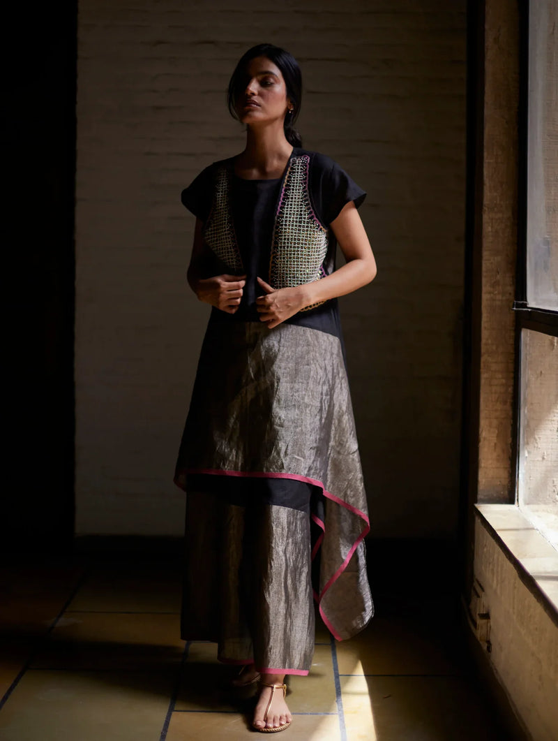 Kasa Co-ord Set with Jacket - Black linen by Manan in black color for women Worldwide