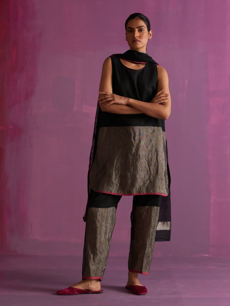 Keri Sleeveless Linen Kurta Set - Black linen by Manan in black color for women Worldwide