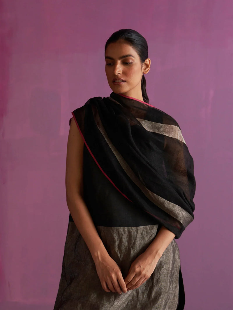 Keri Sleeveless Linen Kurta Set - Black linen by Manan in black color for women Worldwide