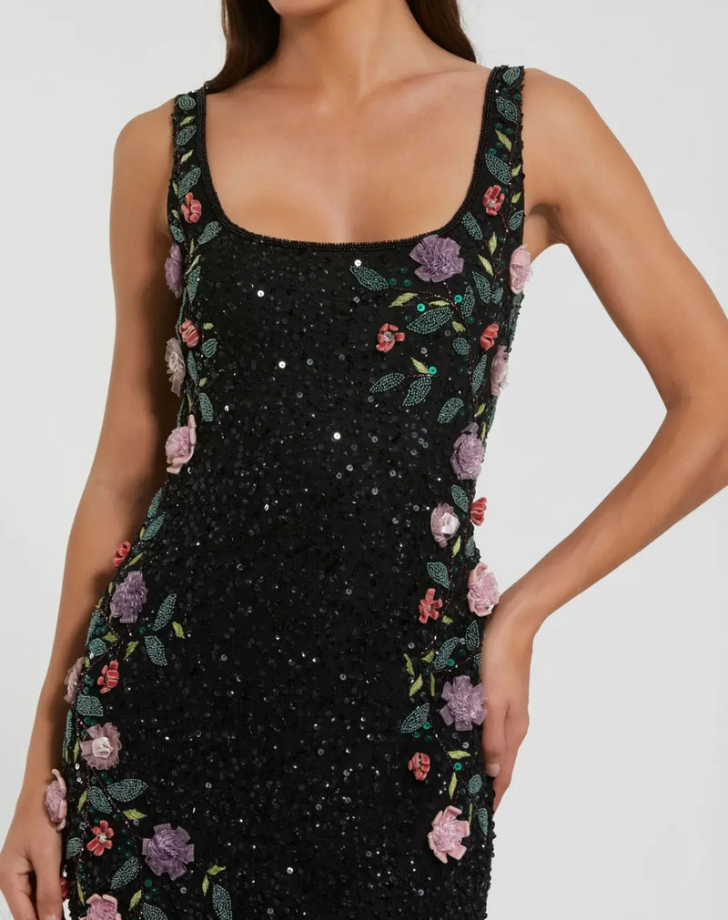 Black Floral Beaded Mesh Scoop Neck Sleeveless Gown by Mac Duggal in black color for women Worldwide