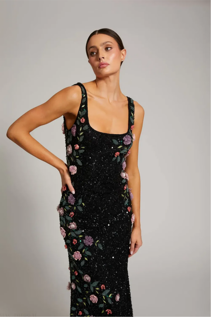 Black Floral Beaded Mesh Scoop Neck Sleeveless Gown by Mac Duggal in black color for women Worldwide