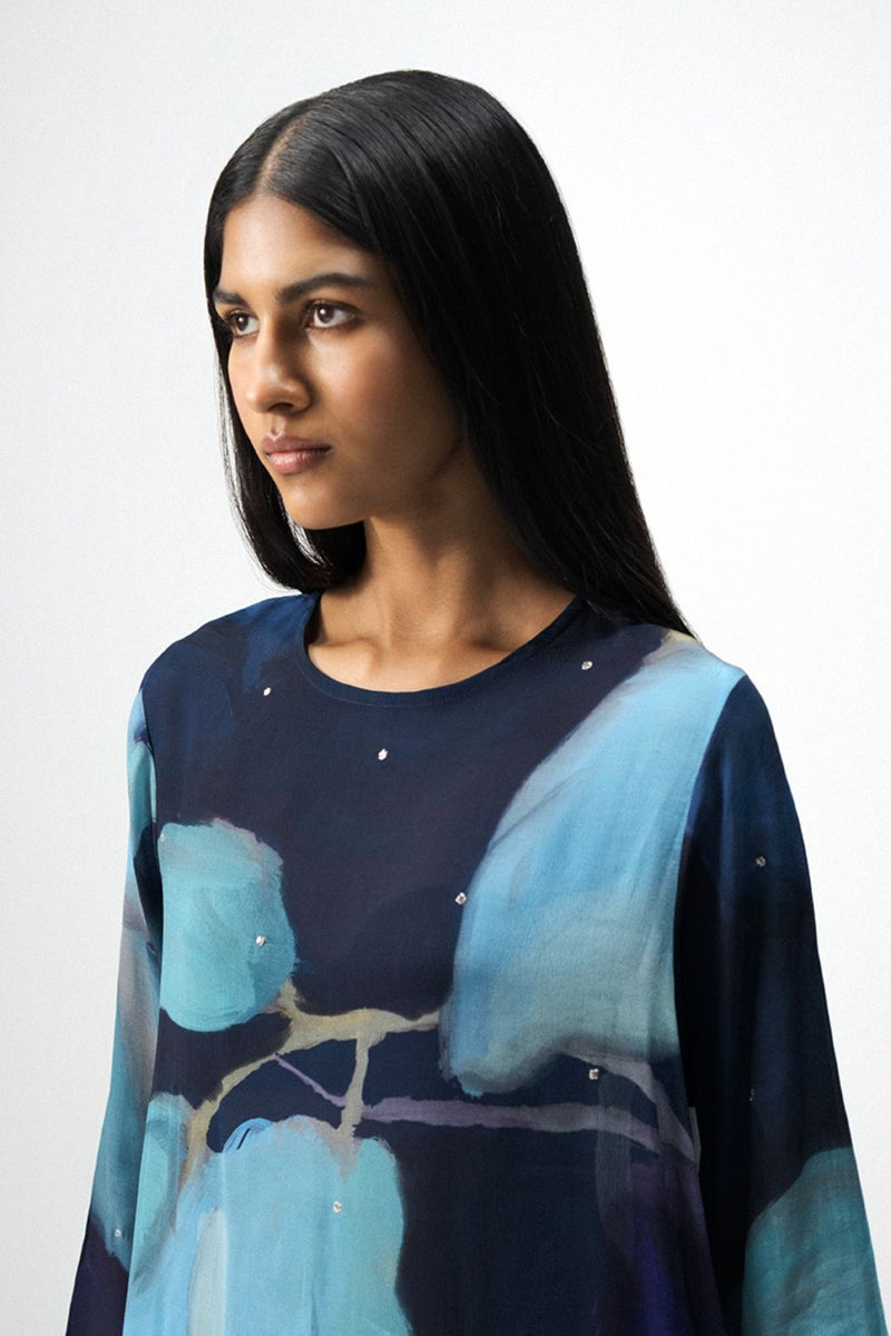 BLUE LAGOON MUKAISH EMBROIDERED KURTA SET by Yam in blue color for women Worldwide