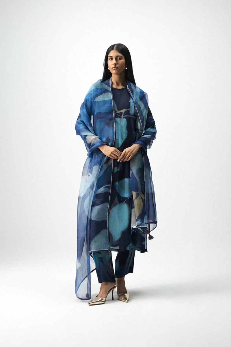 BLUE LAGOON MUKAISH EMBROIDERED KURTA SET by Yam in blue color for women Worldwide