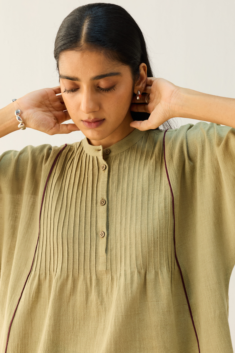 Bold Heart Handspun Handwoven Organic Cotton Shirt cotton by Sui in green color for women Worldwide