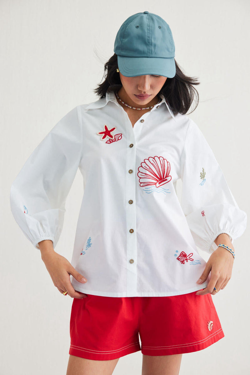By The Sea Organic Cotton Classic Shirt poplin by SUI in white color for women Worldwide