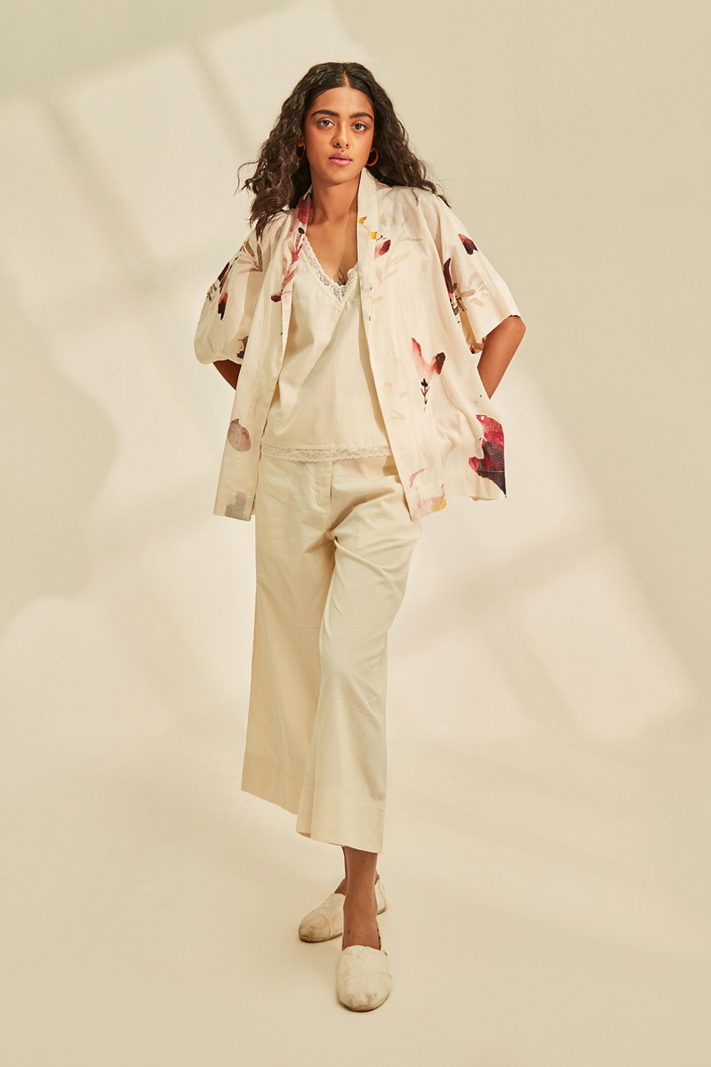Blossom Cape Shrug cotton by Khara Kapas in white for women Worldwide