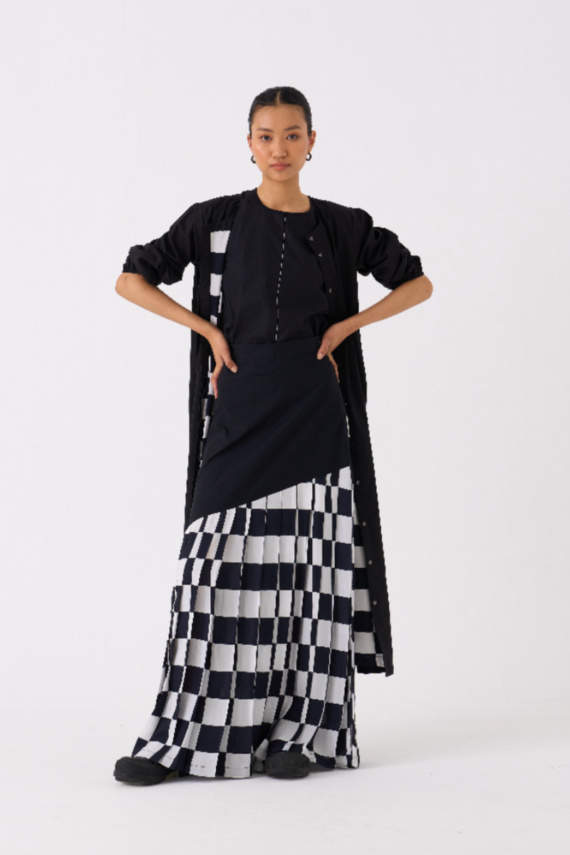 BACK YOKE JACKET CO-ORD 
(SET OF 3)-BLACK poplin by THREE in black color for women Worldwide