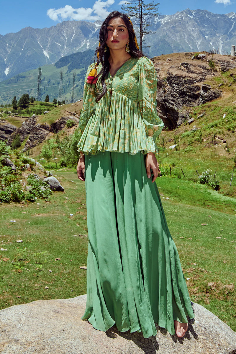 Charis Peplum Set crepe by Paulmi & Harsh-kahan Sep'26 in green for women Worldwide