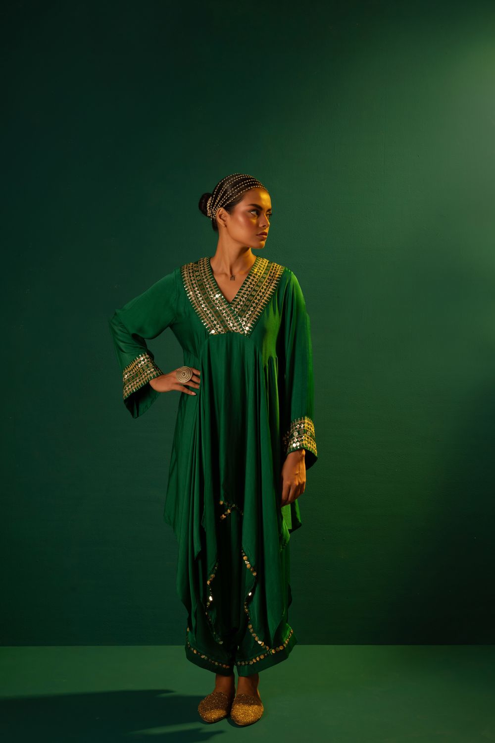 Chamakeen Ariyana Green Asymmetrical Tunic Set