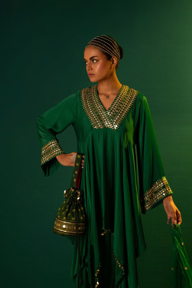 Chamakeen Ariyana Green Asymmetrical Tunic Set with Dupatta satin by PRAHNAAYA in green color for women Worldwide