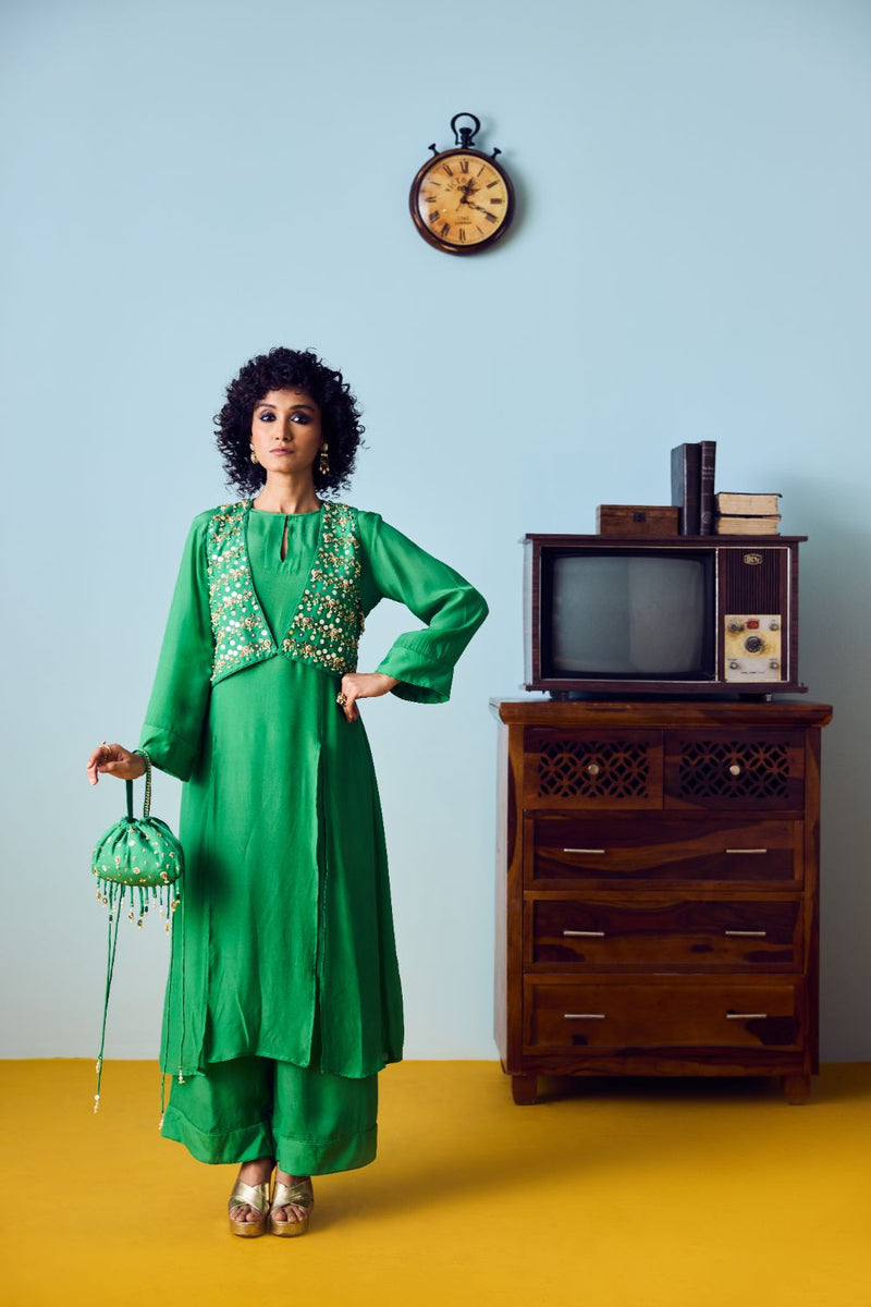 Tora Green Jacket with Kurta Set silk by PRAHNAAYA in green color for women Worldwide