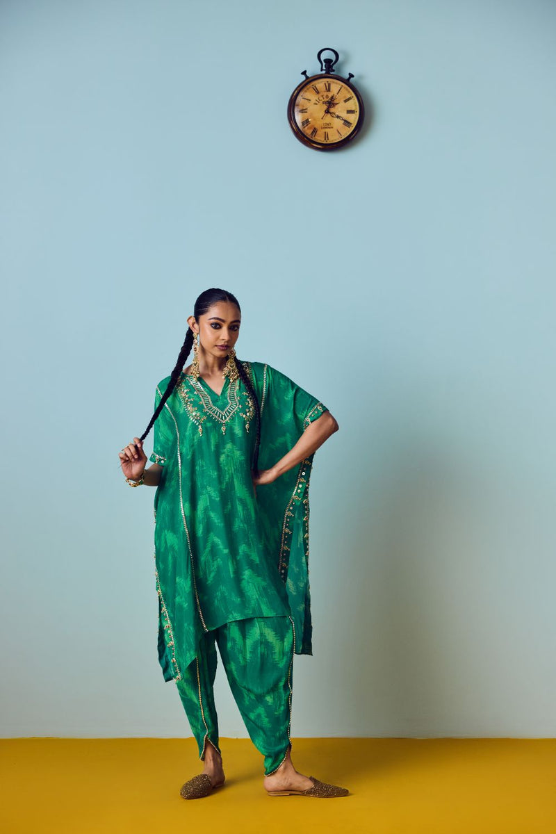 Nourie Coral Green Hand-Embroidered Kaftan Set silk by PRAHNAAYA in green color for women Worldwide