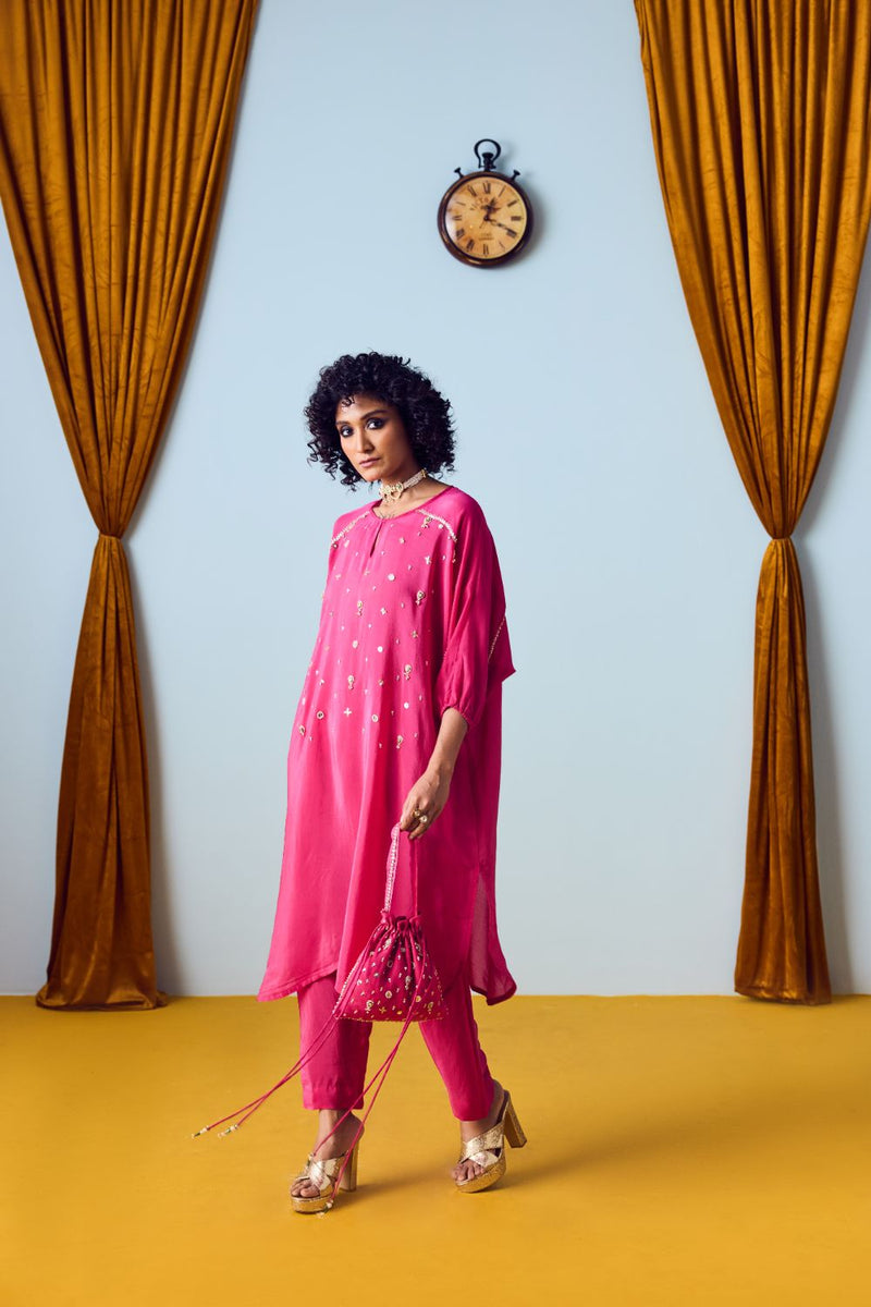Shee Festive Hand-Embroidered Relaxed Kurta Set with Straight Pants silk by PRAHNAAYA in pink color for women Worldwide