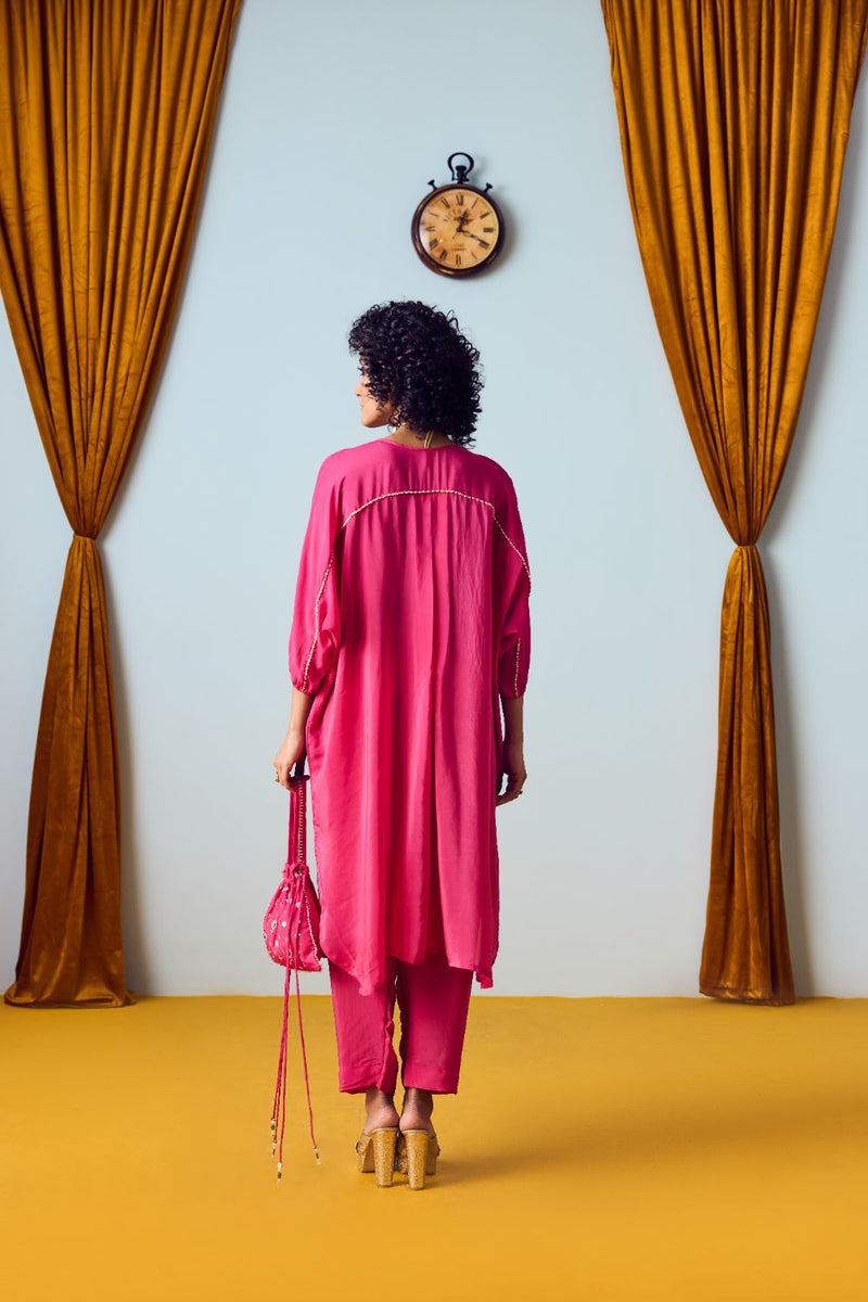 Shee Festive Hand-Embroidered Relaxed Kurta Set with Straight Pants silk by PRAHNAAYA in pink color for women Worldwide
