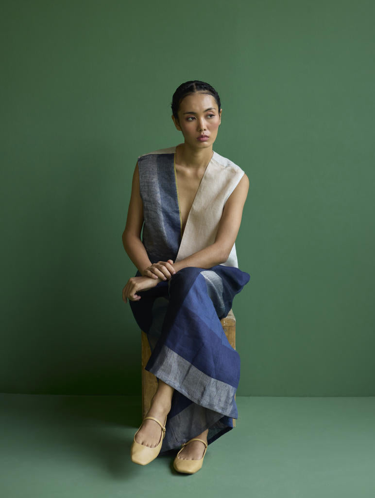 Izumi Color-Blocked Co-ord Set - Navy linen by Manan in navy color for women Worldwide